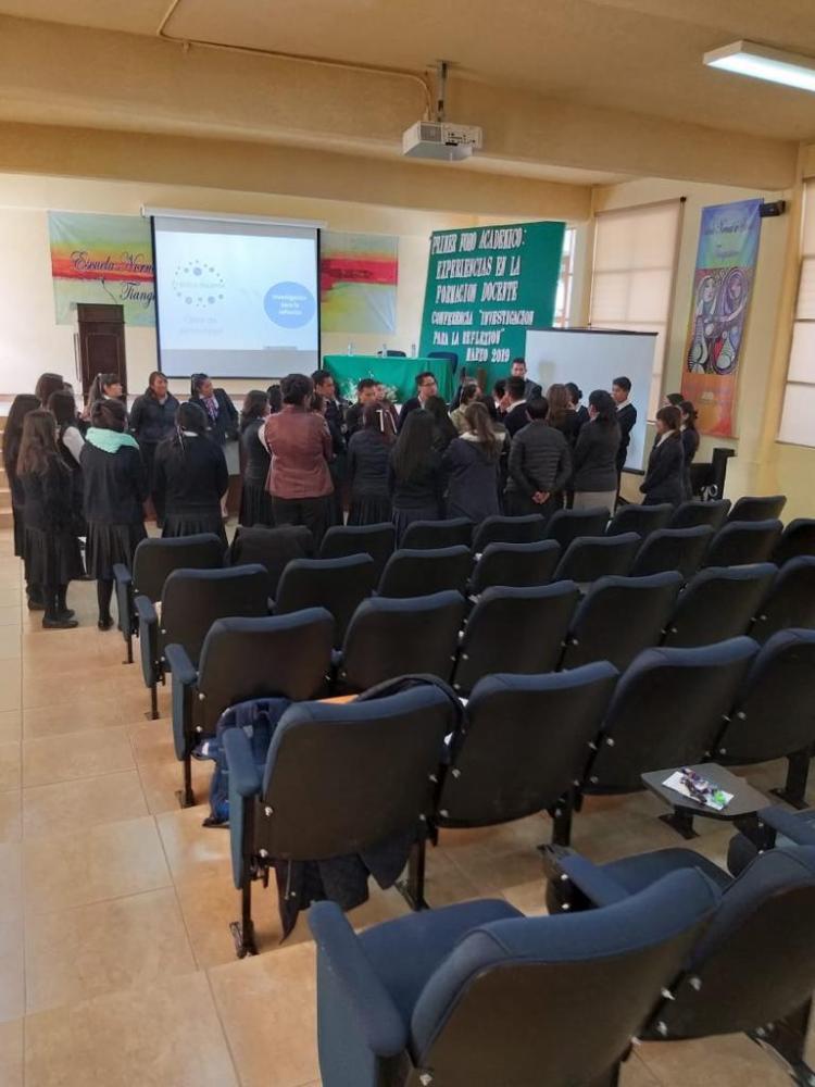 Conferencia Magistral: “Investigación para la reflexión de la práctica docente y cómo generar un buen clima de aprendizaje”