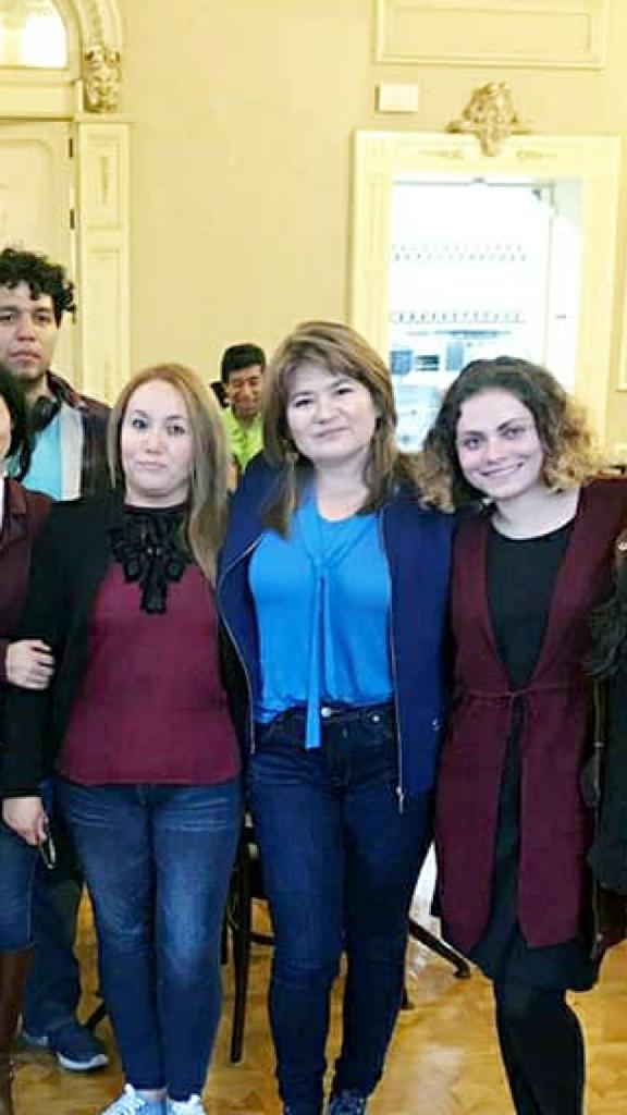 Socializando con estudiantes