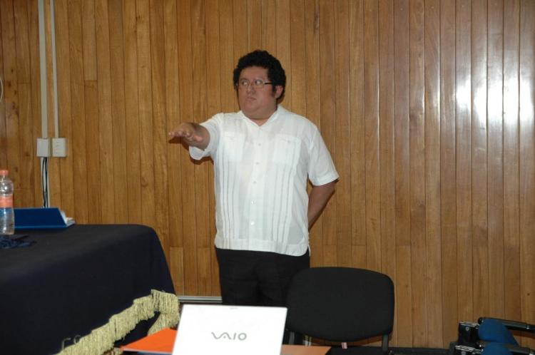 Examen profesional de Carlos, SUAyED Pedagogía, FFyL, Ciudad Universitaria.