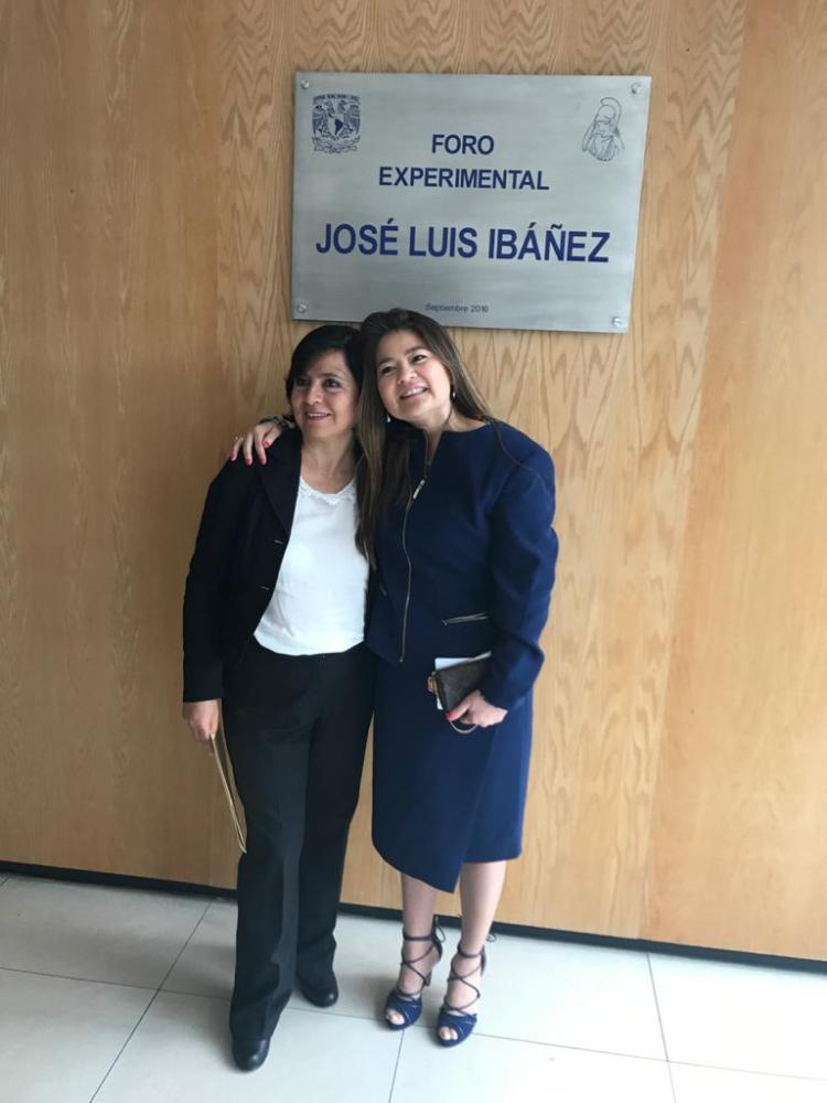 Entrega de constancias a egresados SUAyED Pedagogía, Foro Experimental José Luis Ibañez, Ciudad Universitaria