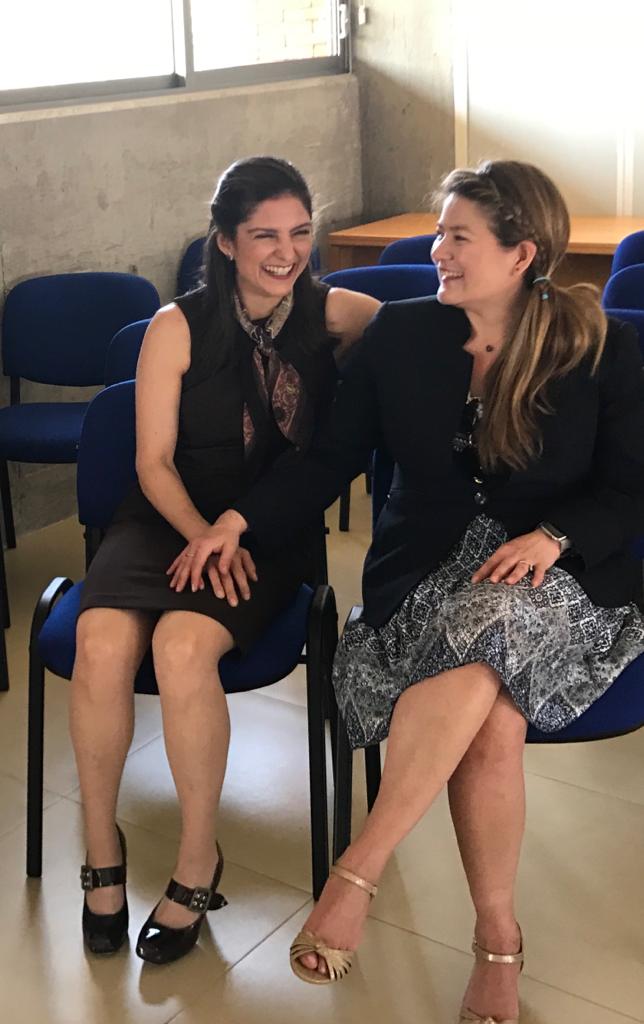 Examen de maestría de la 2a titulada del SUAyED Pedagogía, Gloria Ortiz