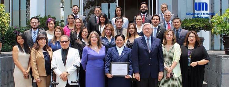 Parte del equipo de acreditación lisa y llana de FIMPES para la UMP